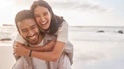 20 نشونه یک رابطه خوشبخت با پارتنر!