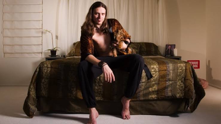 میستری متد - اریک فون مارکویک  کیست ؟!